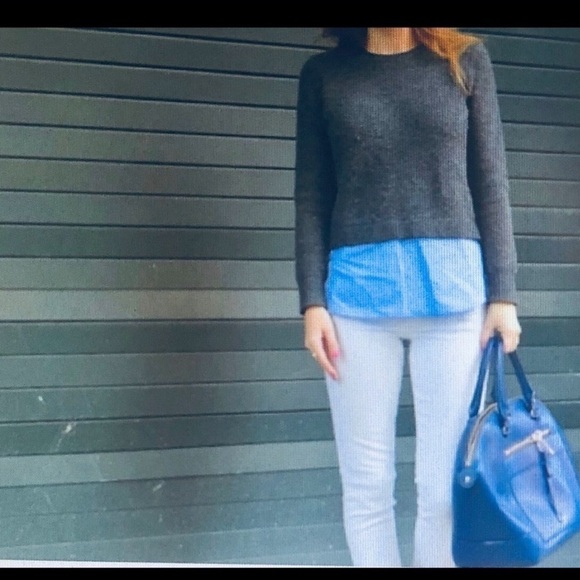 J Crew Navy Lambswool Shirttail Sweater Size S - Picture 3 of 16